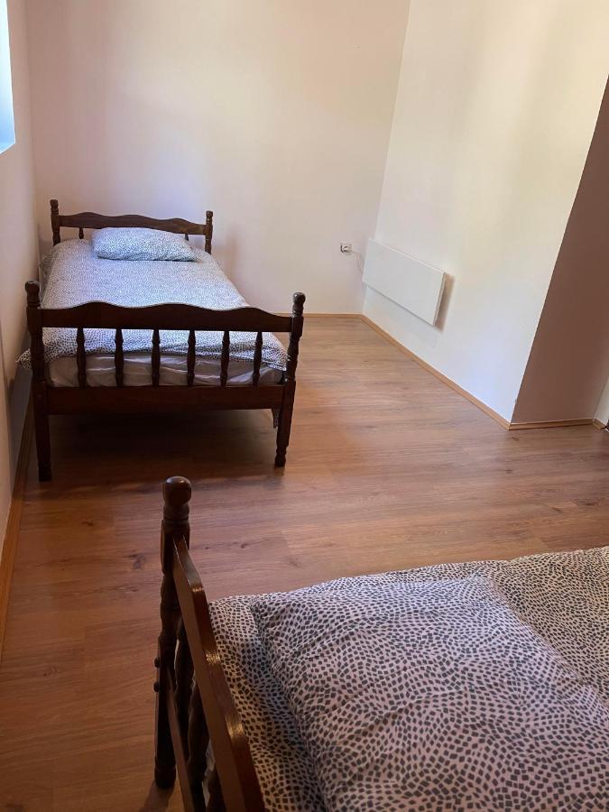 Veselica Villa Divcibare Ngoại thất bức ảnh